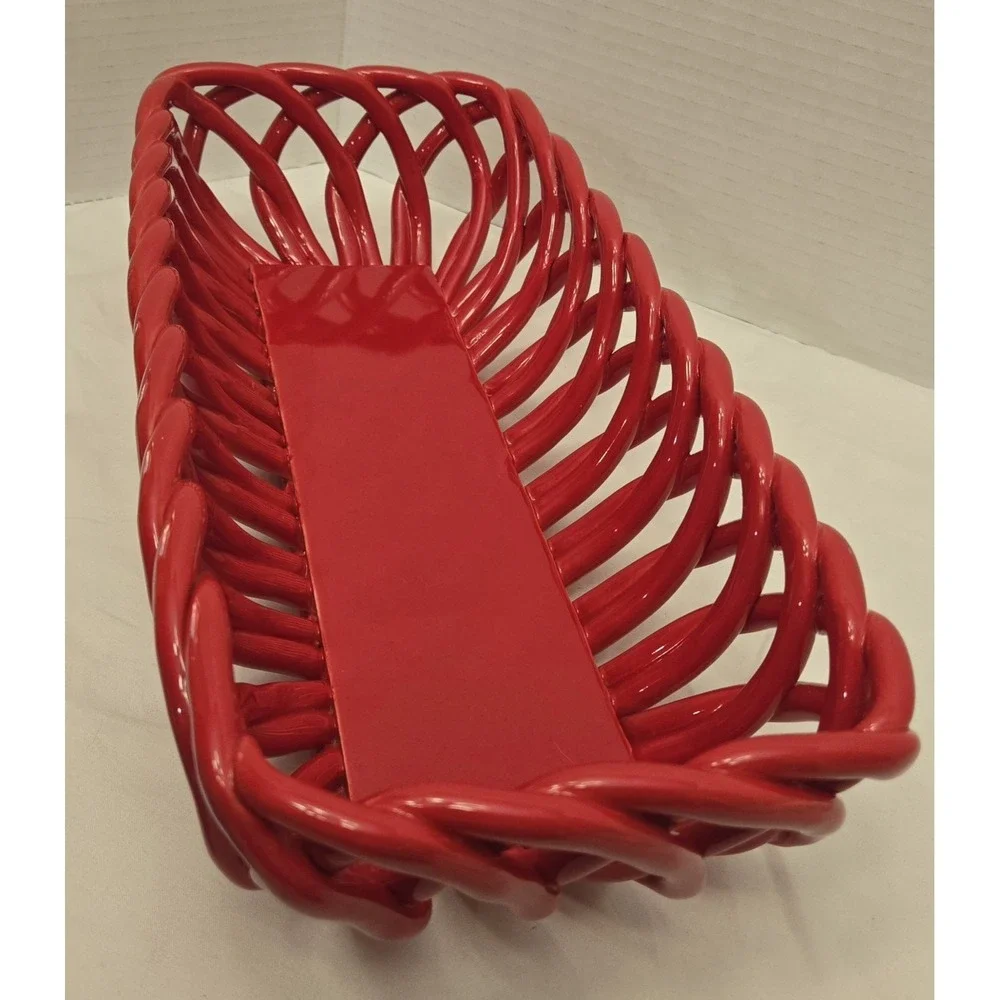 Pioneer Woman Bread Fruit Bowl Basket Stoneware Christmas Red Open Weave Lattice